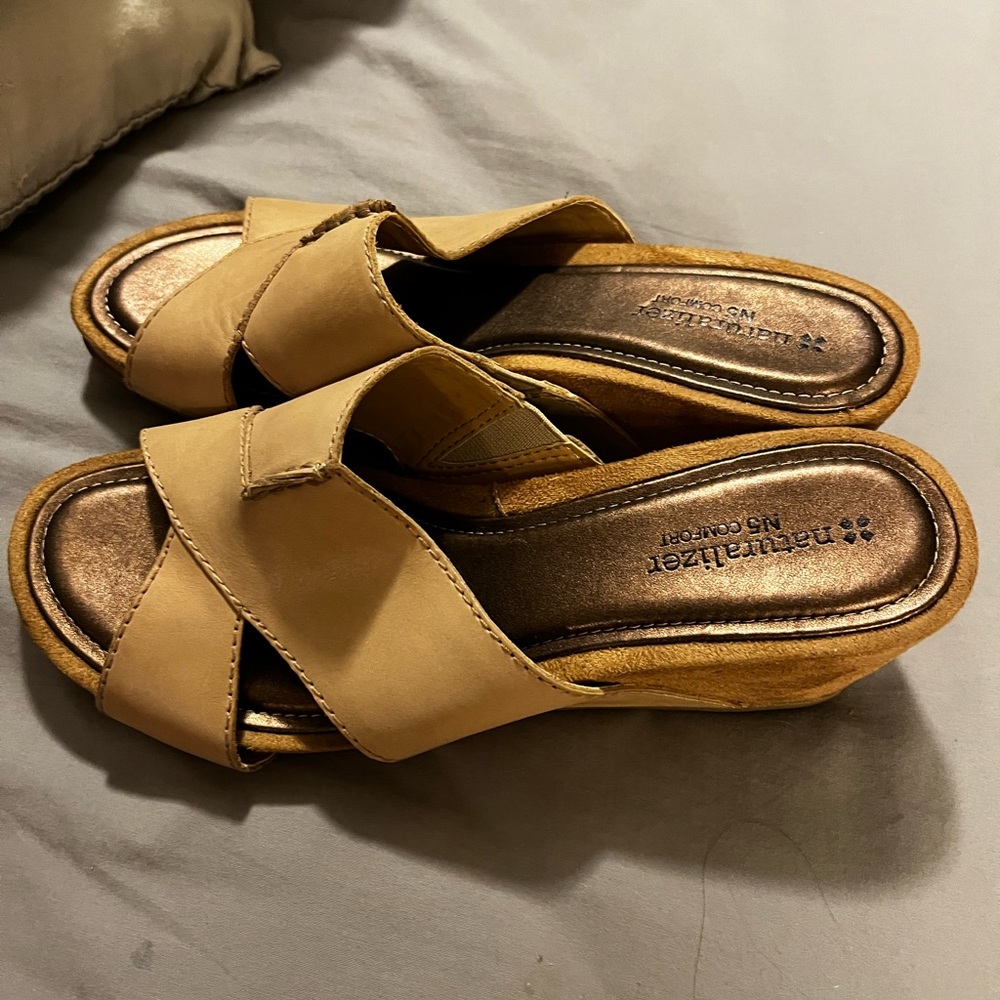 Naturalizer Sandal Wedges